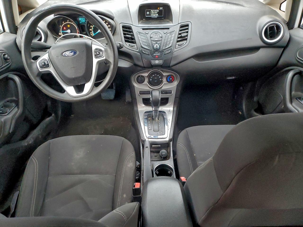 2018 FORD FIESTA SE photo 15
