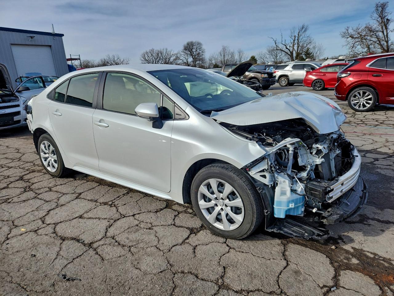 2024 TOYOTA COROLLA LE photo 4