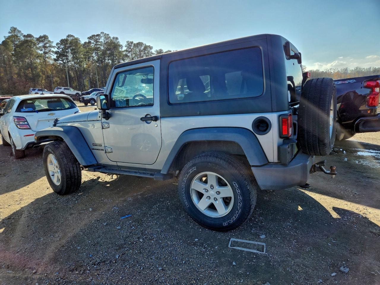 2016 JEEP WRANGLER SPORT photo 2