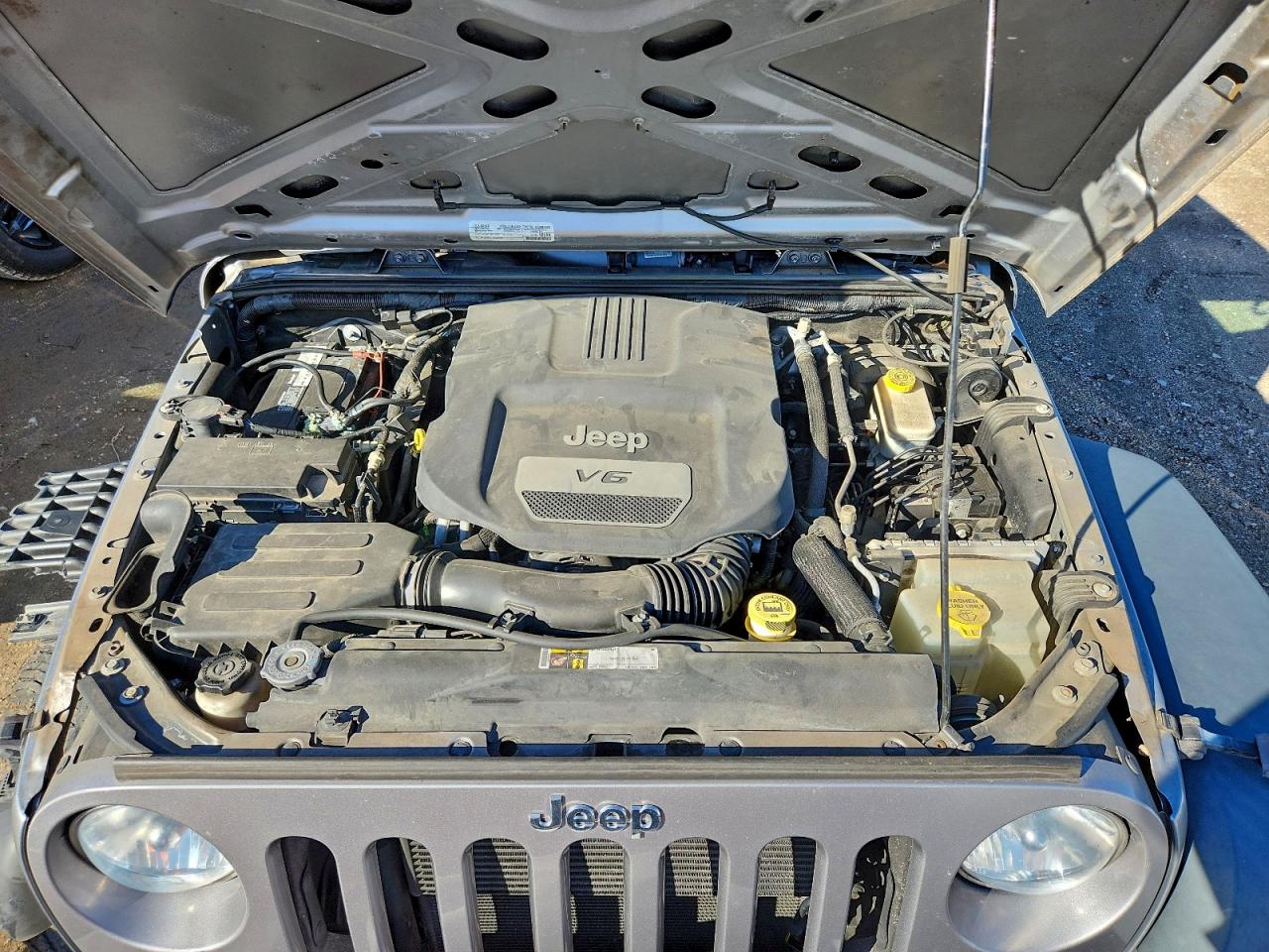 2016 JEEP WRANGLER SPORT photo 11