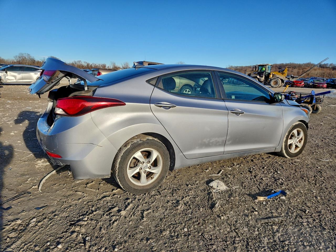 2015 HYUNDAI ELANTRA SE photo 5