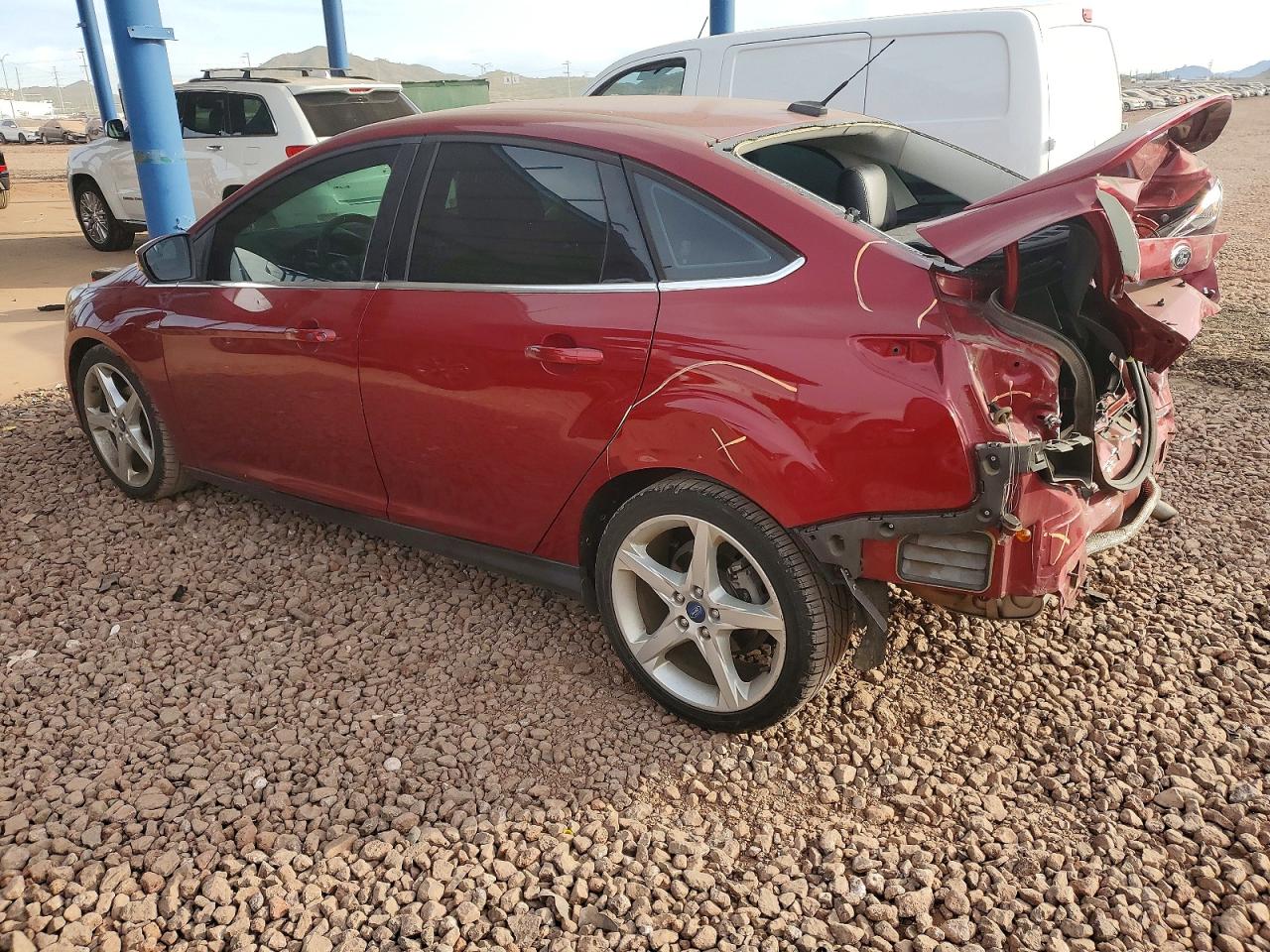 2013 FORD FOCUS TITANIUM photo 2