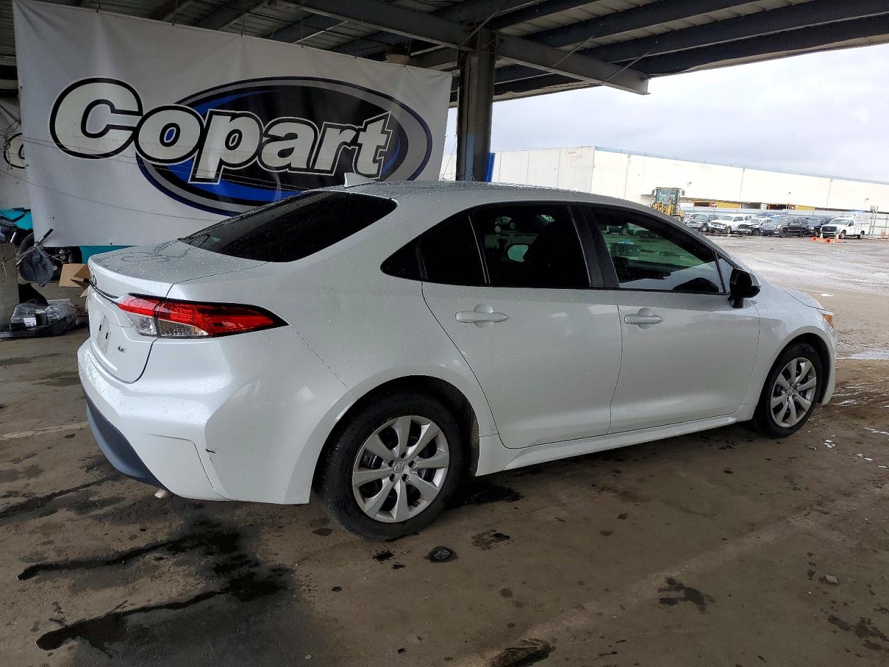 2023 TOYOTA COROLLA LE photo 5
