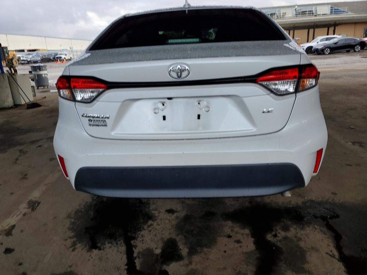 2023 TOYOTA COROLLA LE photo 11