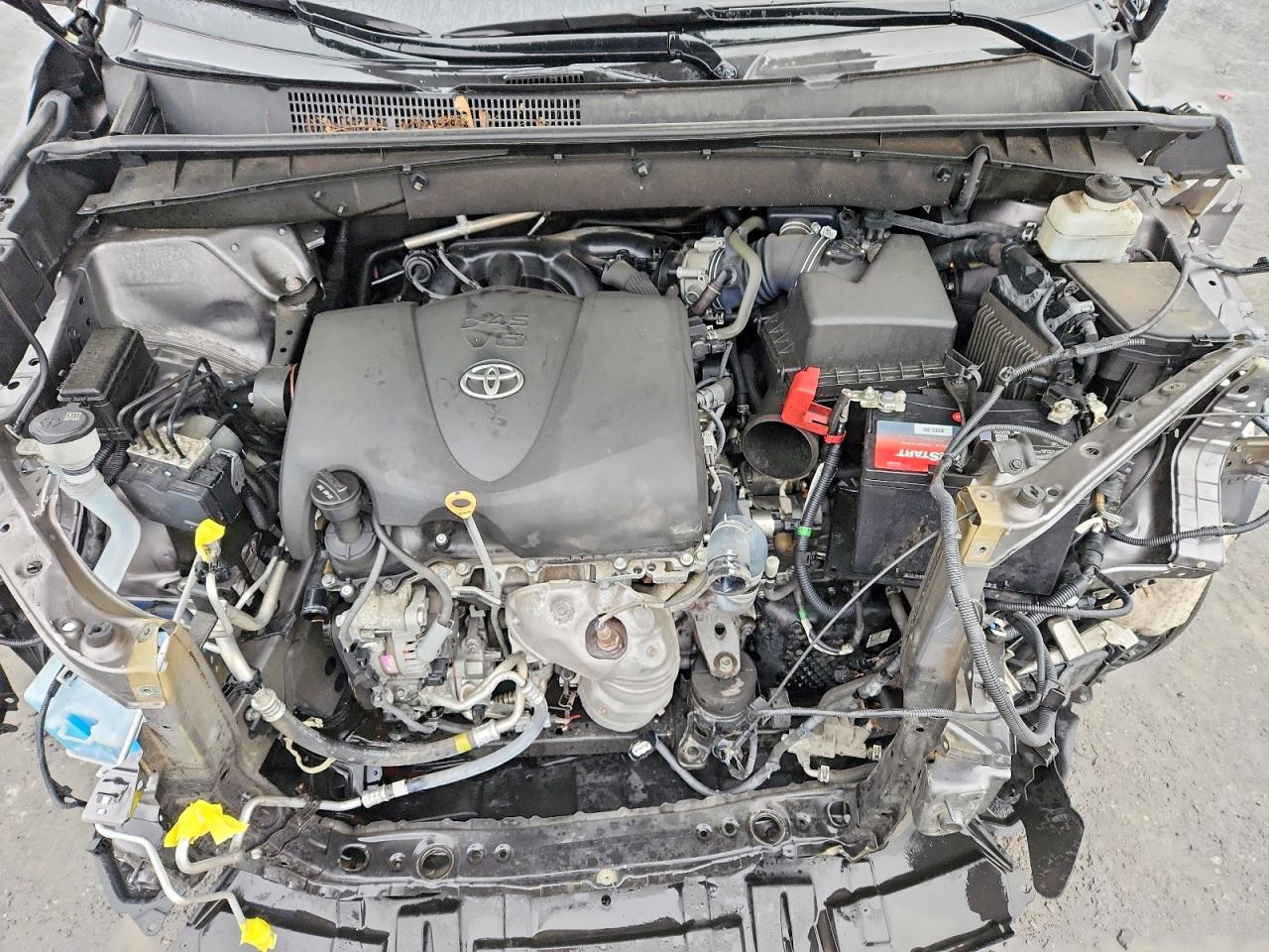 2019 TOYOTA HIGHLANDER LE photo 12