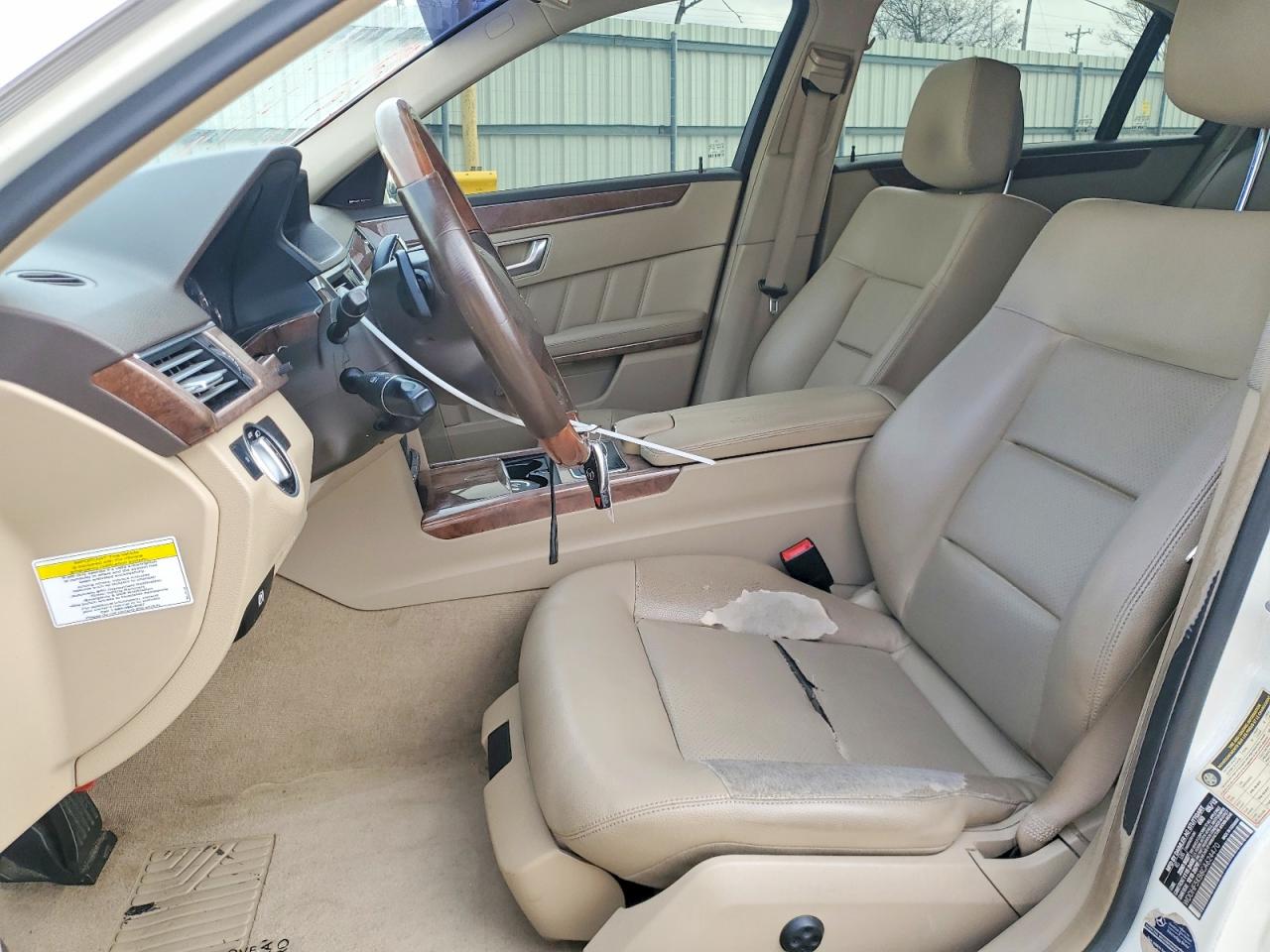 2012 MERCEDES-BENZ E 350 photo 19