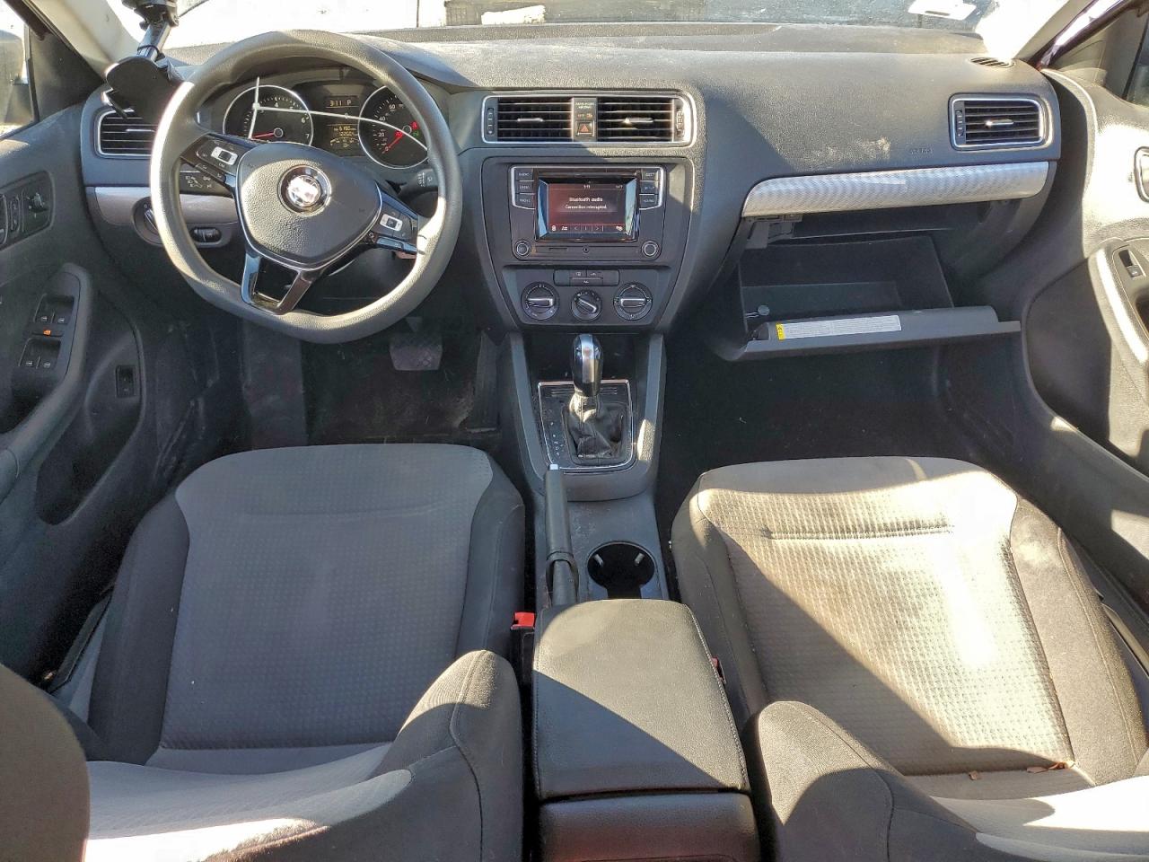 2017 VOLKSWAGEN JETTA S photo 8
