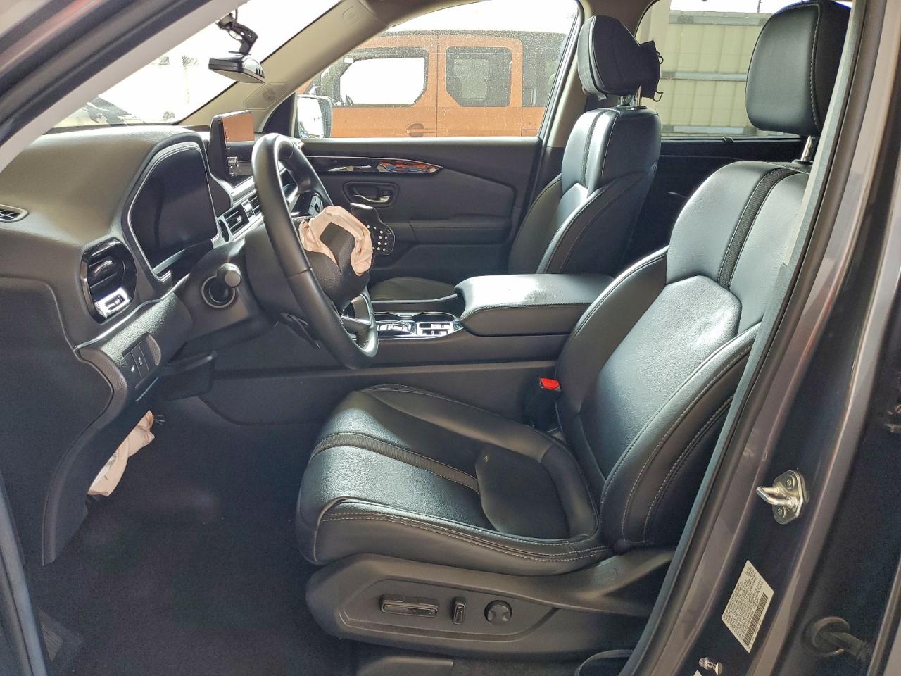 2025 HONDA PILOT EXL photo 13