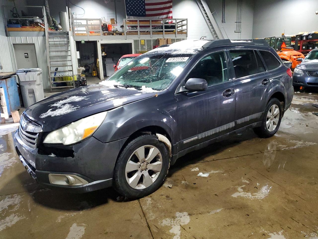2010 SUBARU OUTBACK