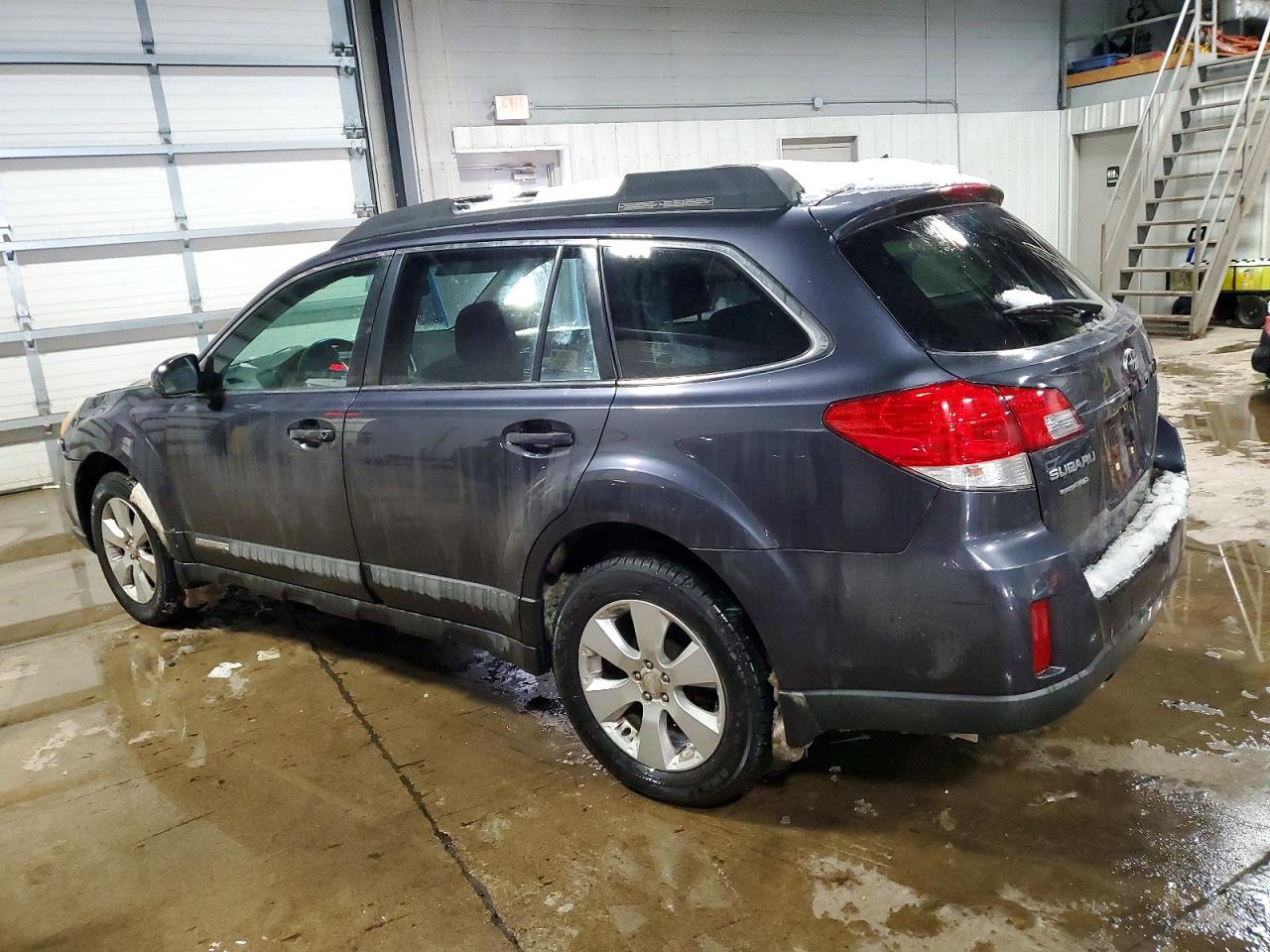 2010 SUBARU OUTBACK 2.5I PREMIUM photo 2