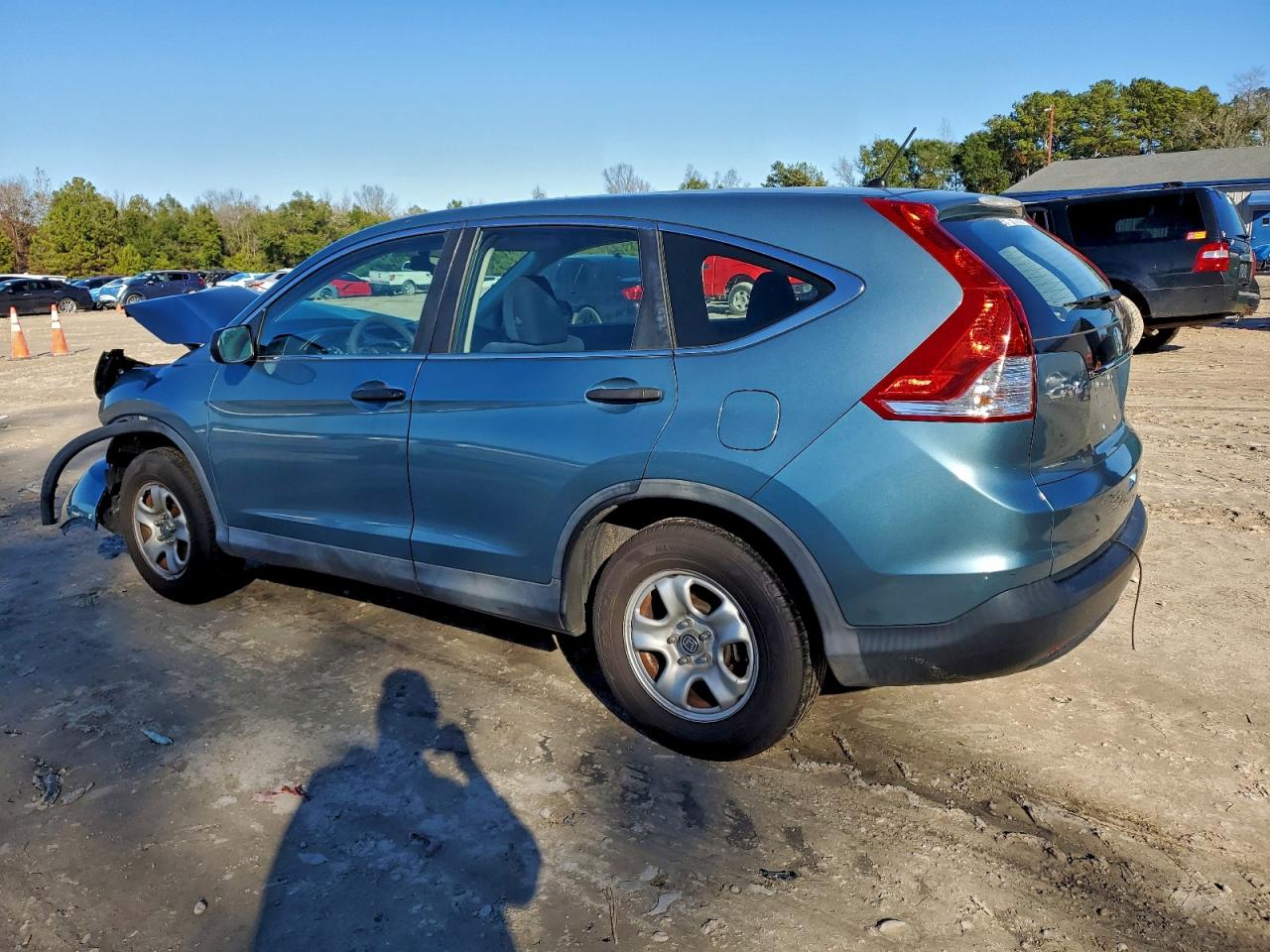 2014 HONDA CR-V LX photo 2