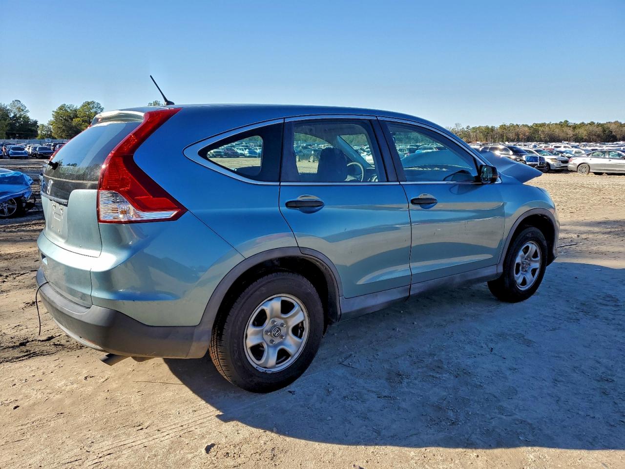 2014 HONDA CR-V LX photo 3