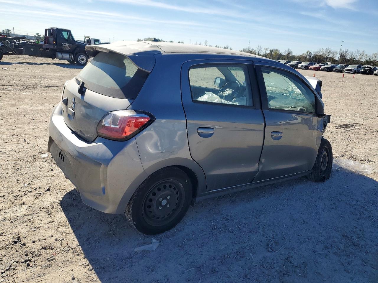2022 MITSUBISHI MIRAGE ES photo 3