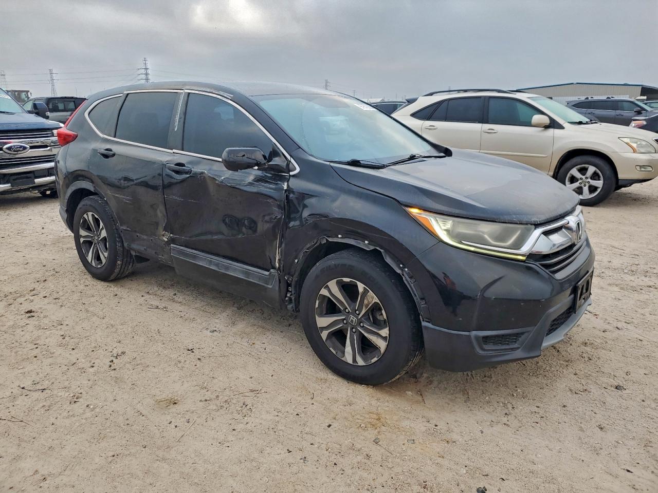2017 HONDA CR-V LX photo 4