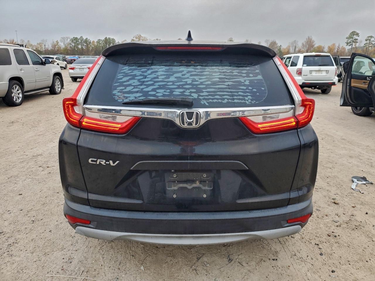 2017 HONDA CR-V LX photo 6