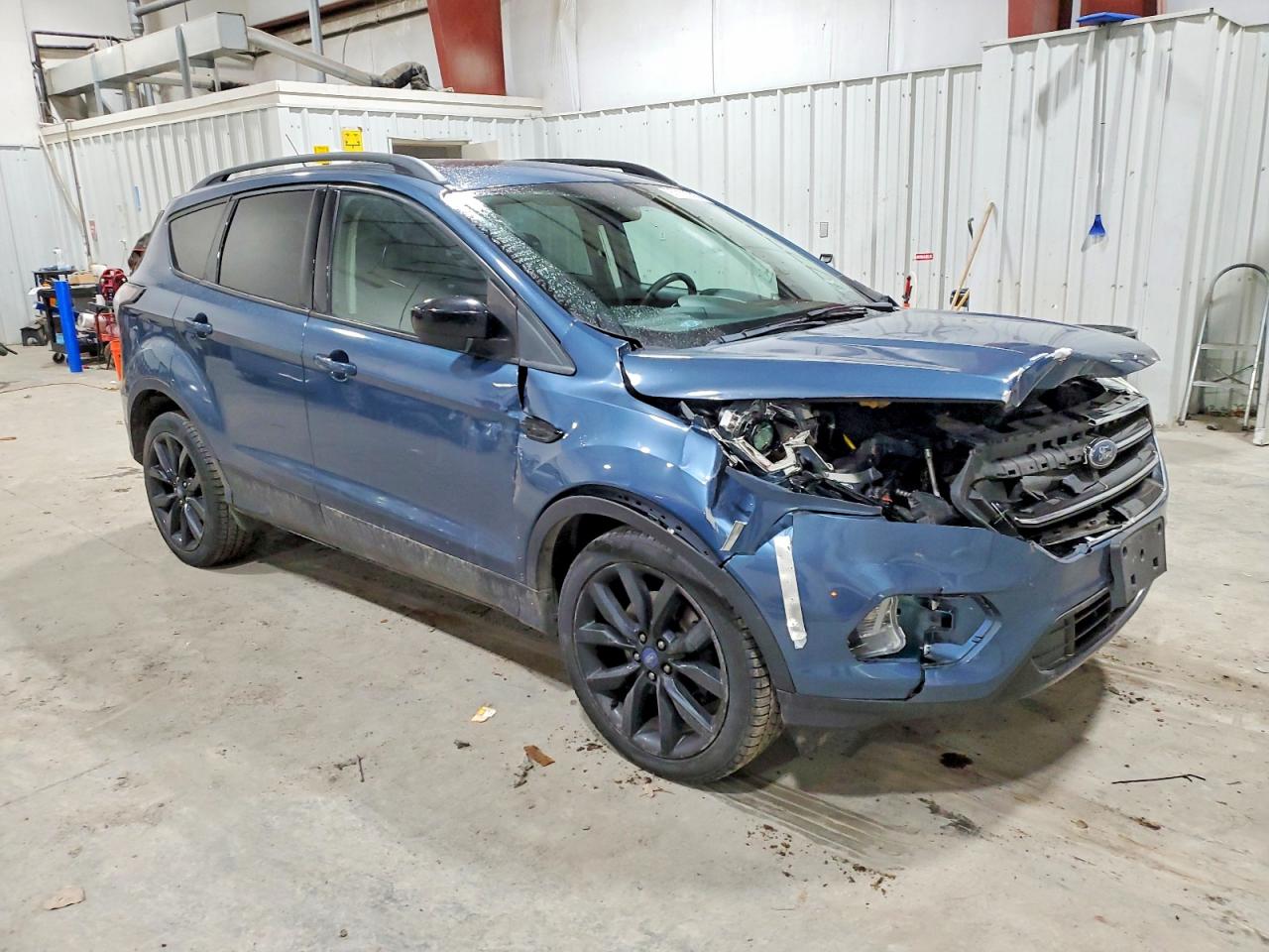 2018 FORD ESCAPE SE photo 4