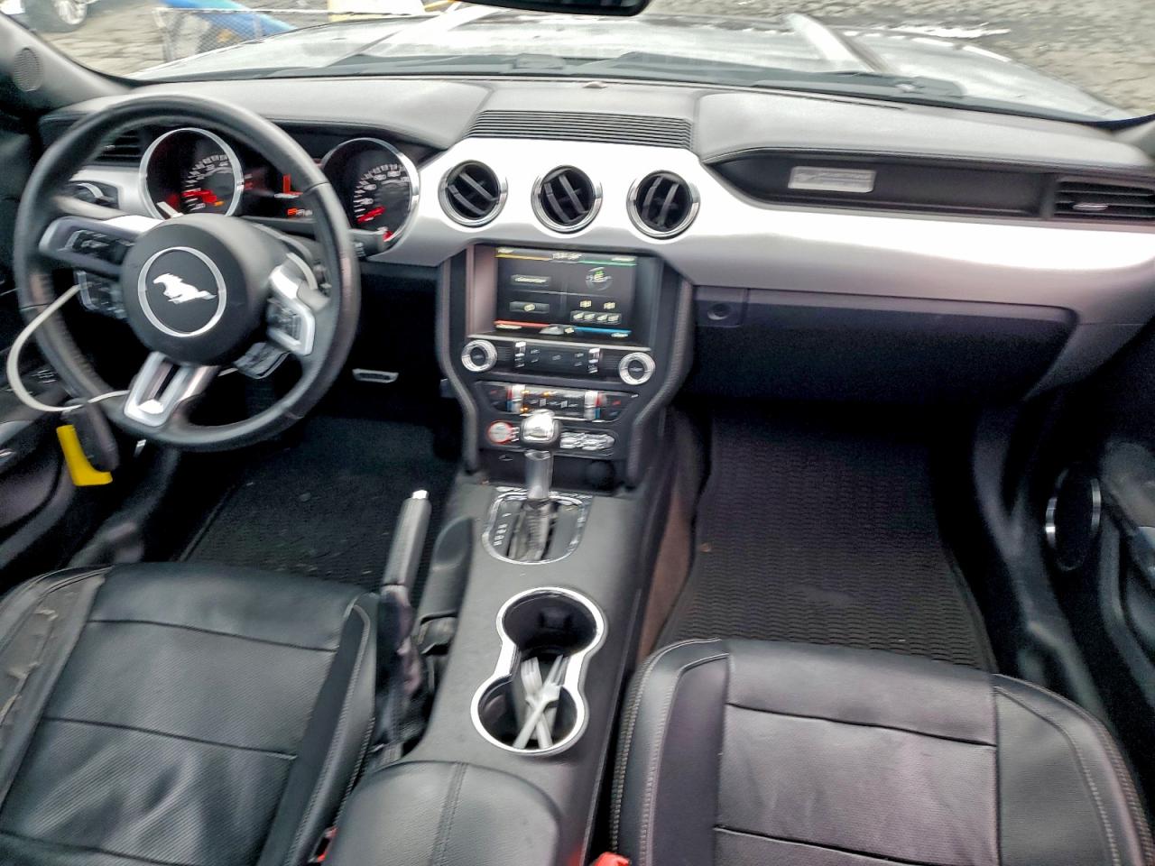 2015 FORD MUSTANG photo 8