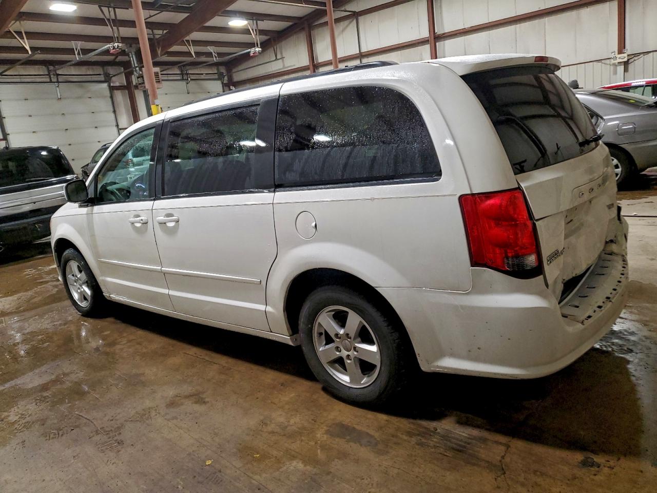 2012 DODGE GRAND CARAVAN SXT photo 2