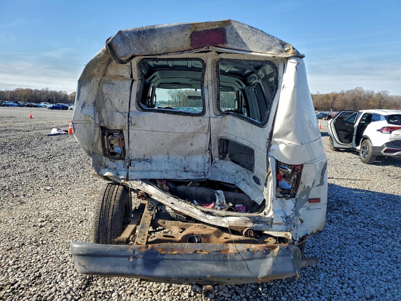 2005 FORD ECONOLINE E150 VAN photo 6