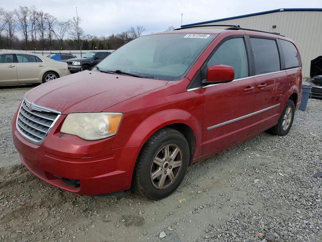 2010 CHRYSLER TOWN & COUNTRY