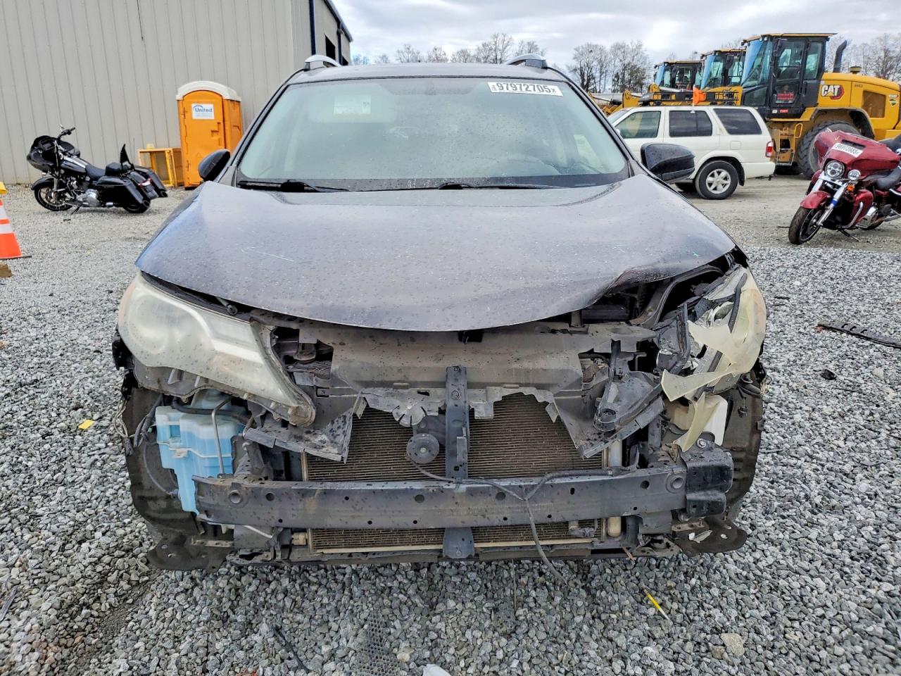 2015 TOYOTA RAV4 LE photo 5