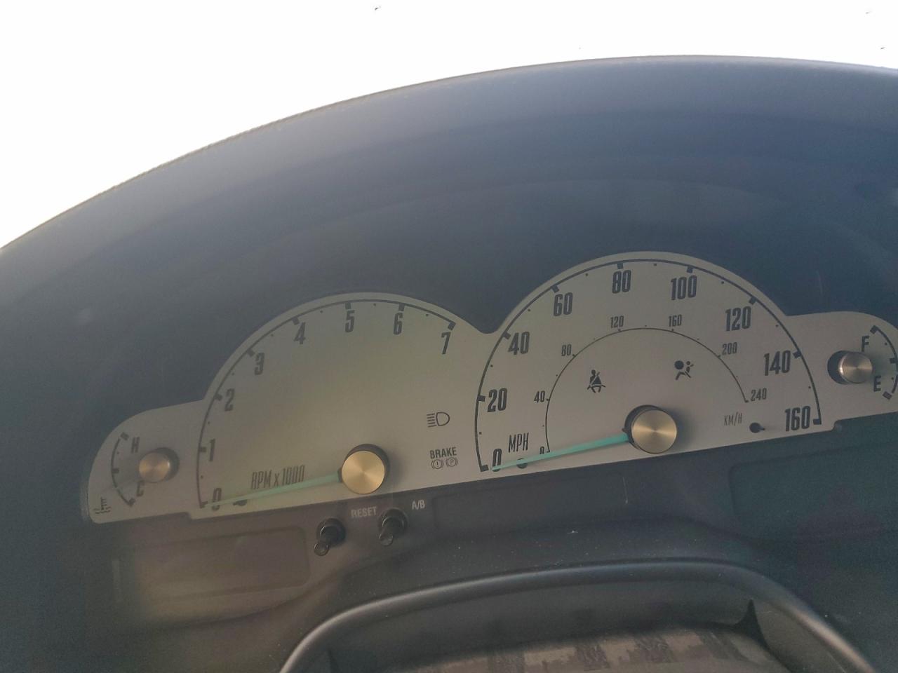 2002 FORD THUNDERBIRD photo 9
