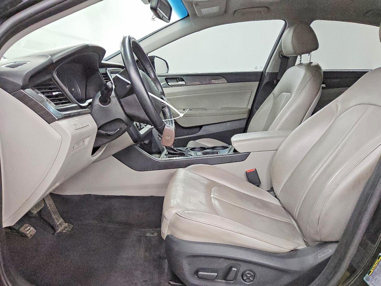 2018 HYUNDAI SONATA SPORT photo 7