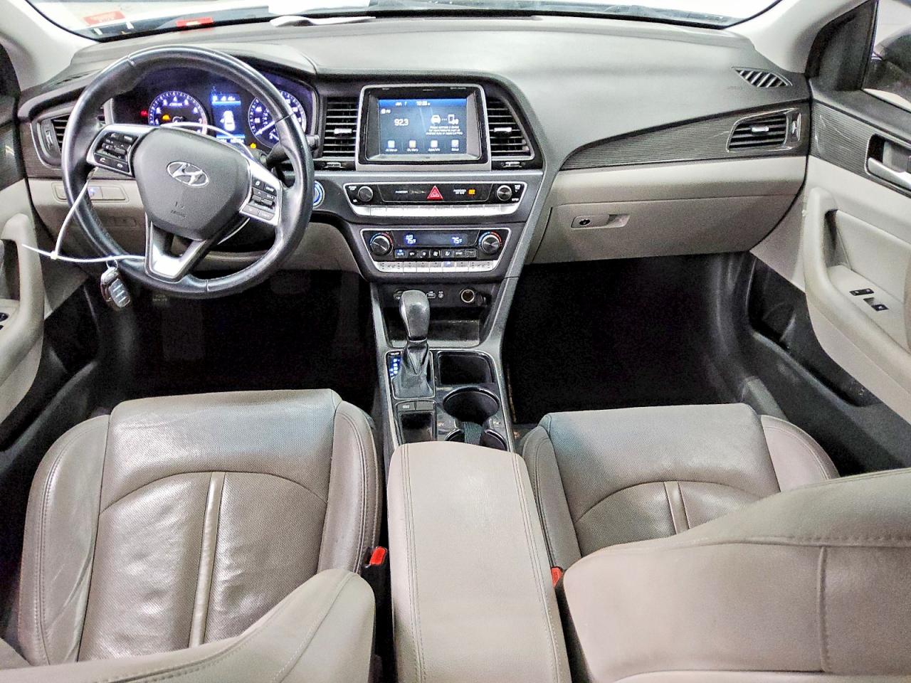 2018 HYUNDAI SONATA SPORT photo 8