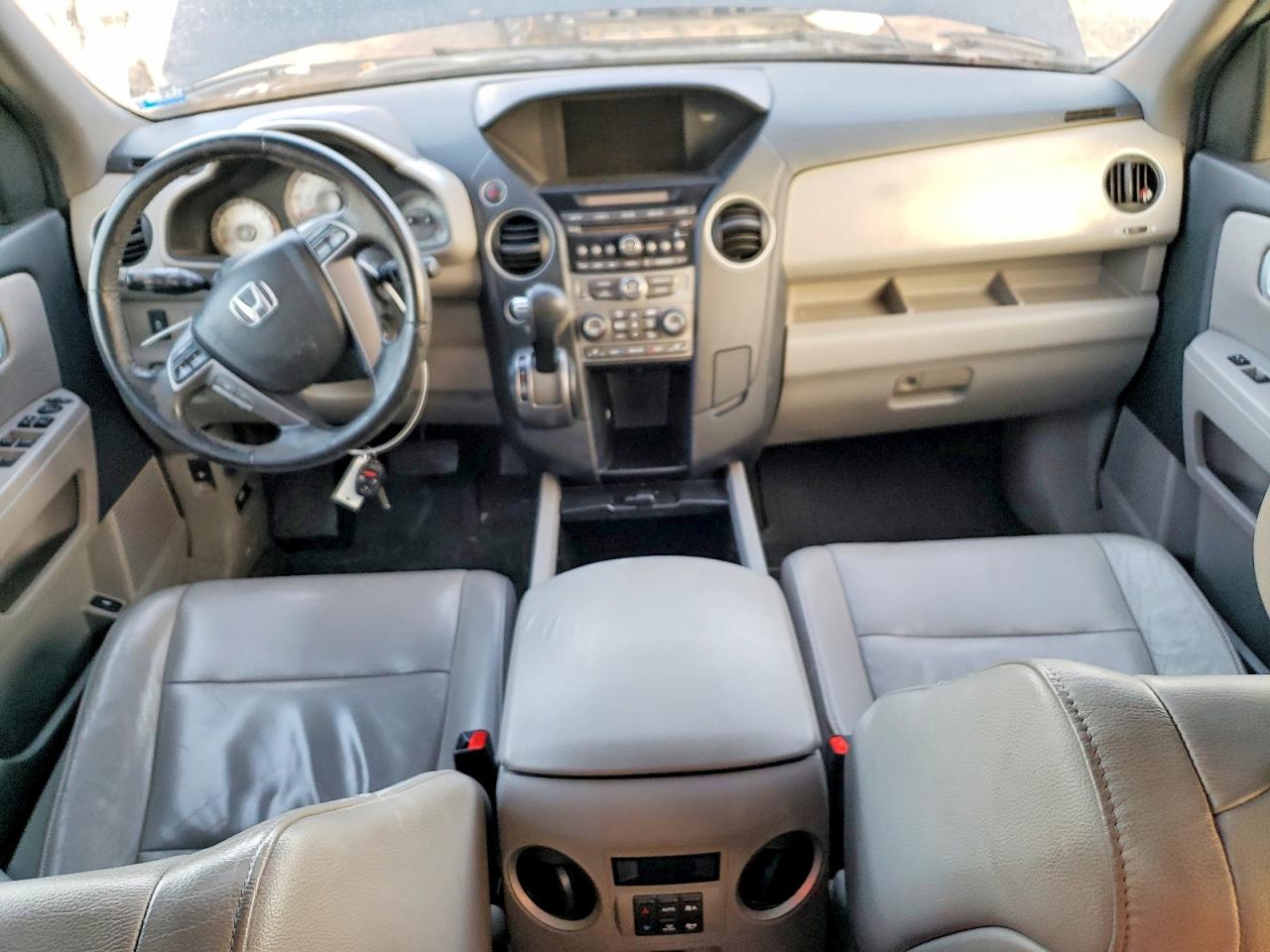 2012 HONDA PILOT EXL photo 8
