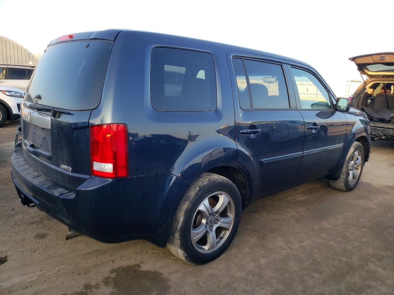 2012 HONDA PILOT EXL photo 3