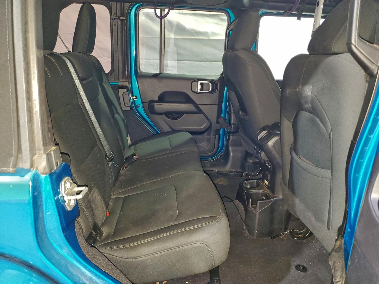 2019 JEEP WRANGLER UNLIMITED SAHARA photo 10