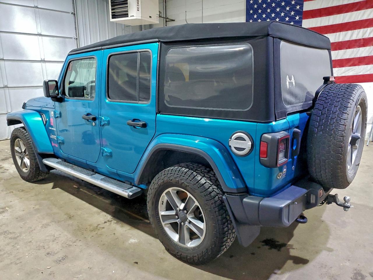 2019 JEEP WRANGLER UNLIMITED SAHARA photo 2