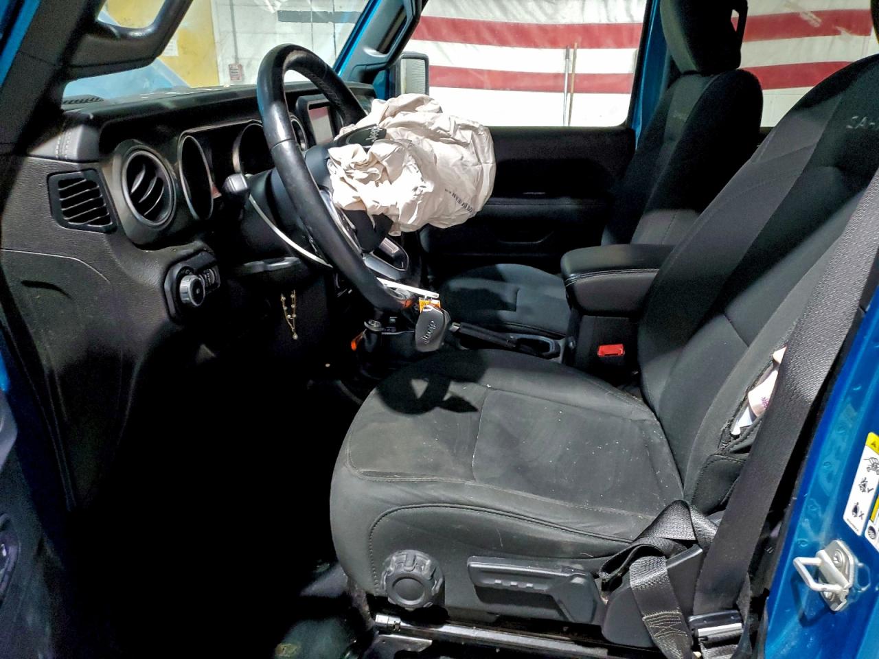 2019 JEEP WRANGLER UNLIMITED SAHARA photo 7