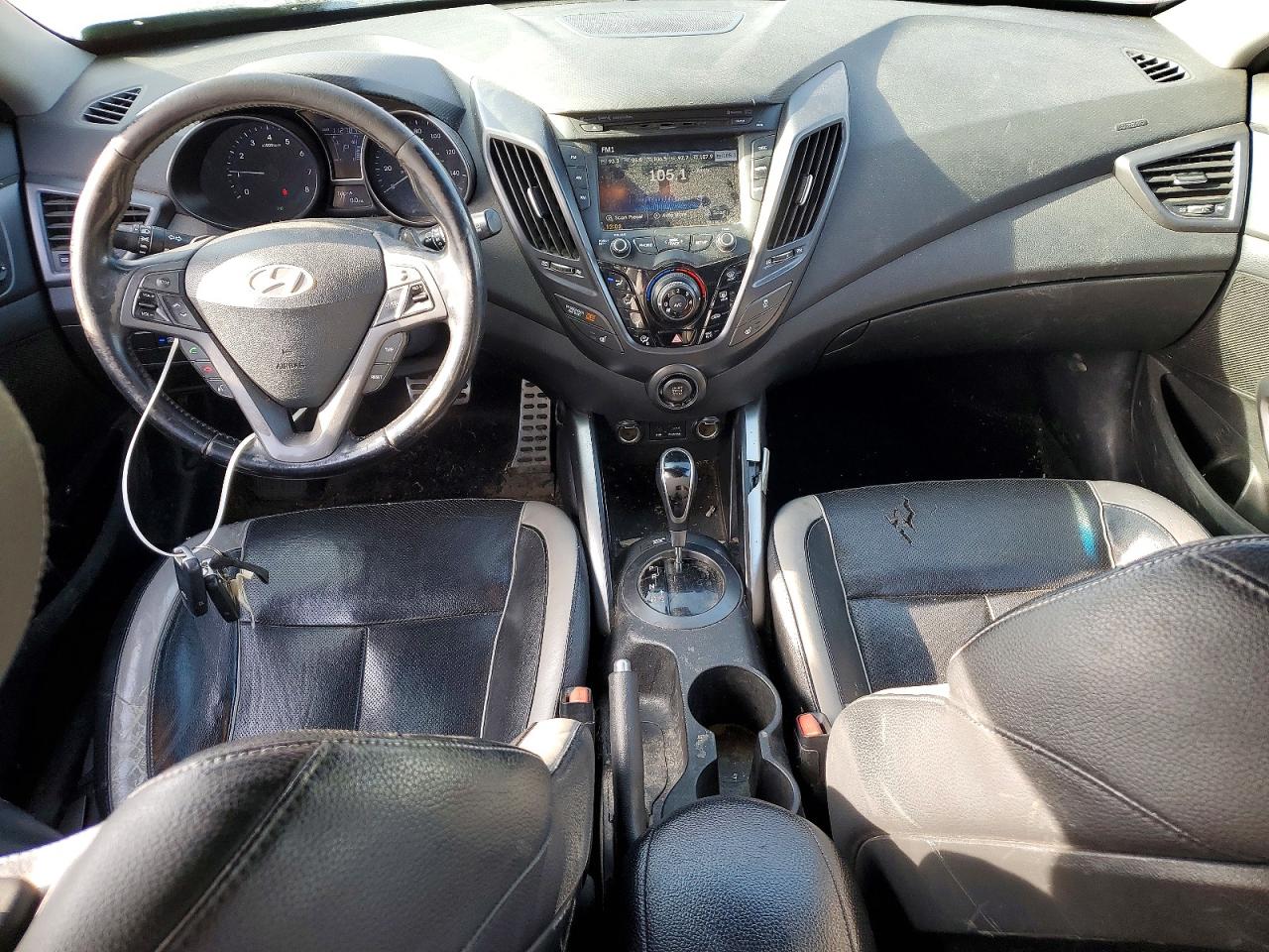 2014 HYUNDAI VELOSTER TURBO photo 8