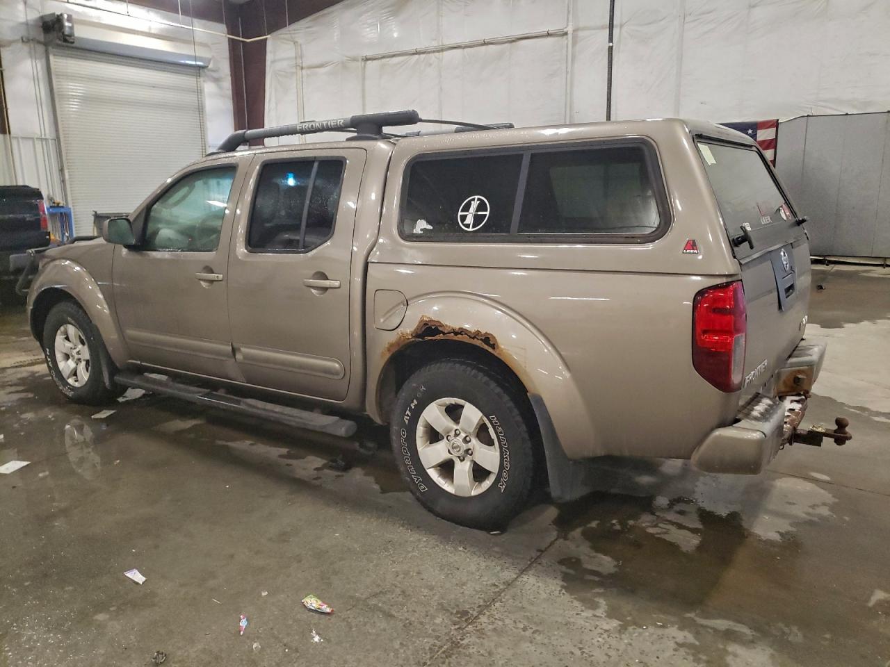 2007 NISSAN FRONTIER CREW CAB LE photo 2