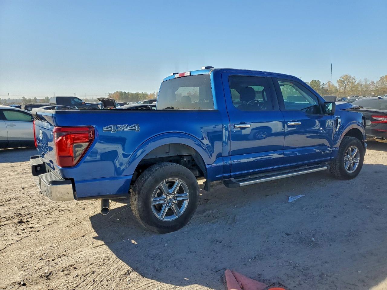 2024 FORD F150 XLT photo 3