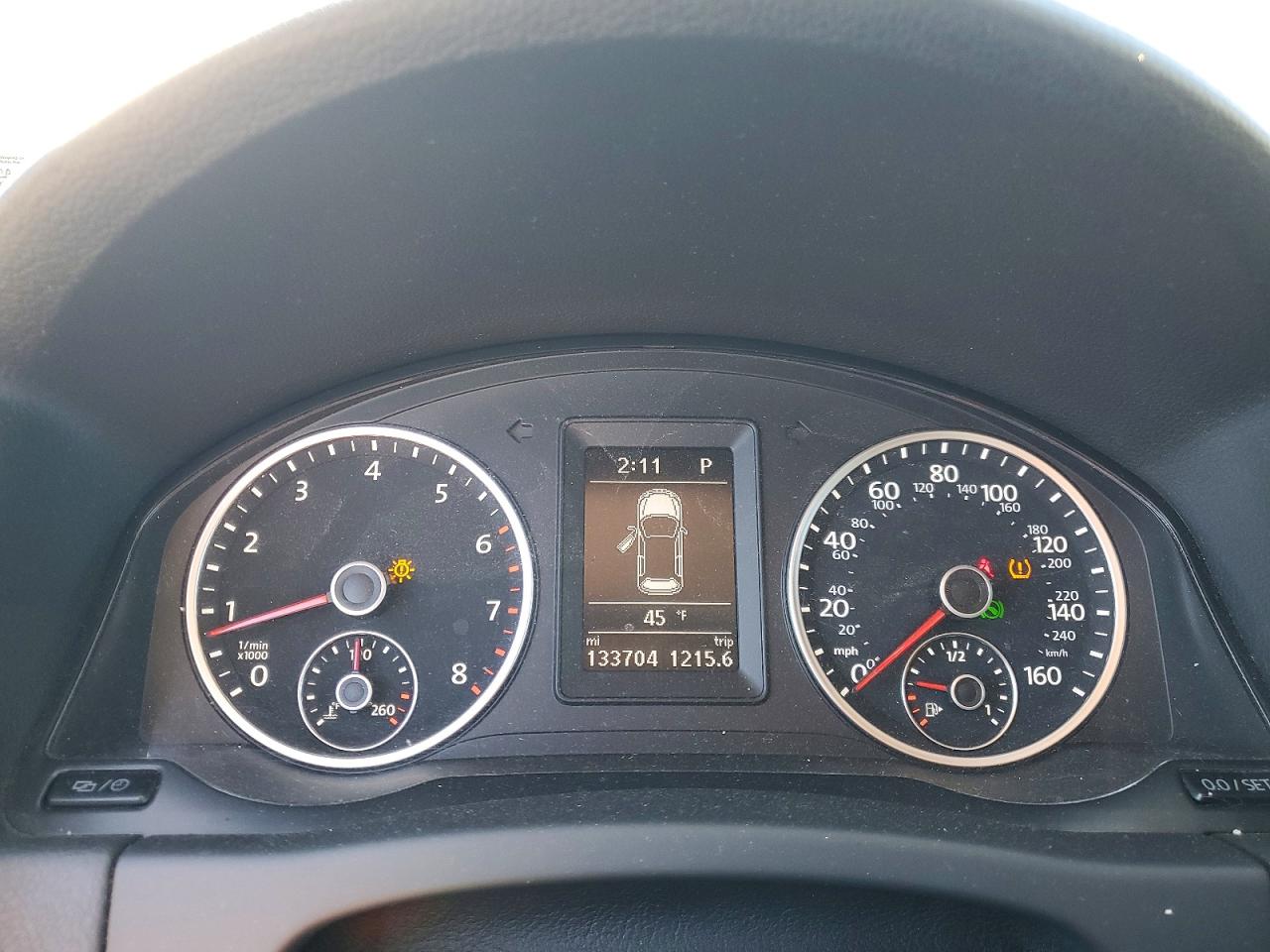 2016 VOLKSWAGEN TIGUAN S photo 9