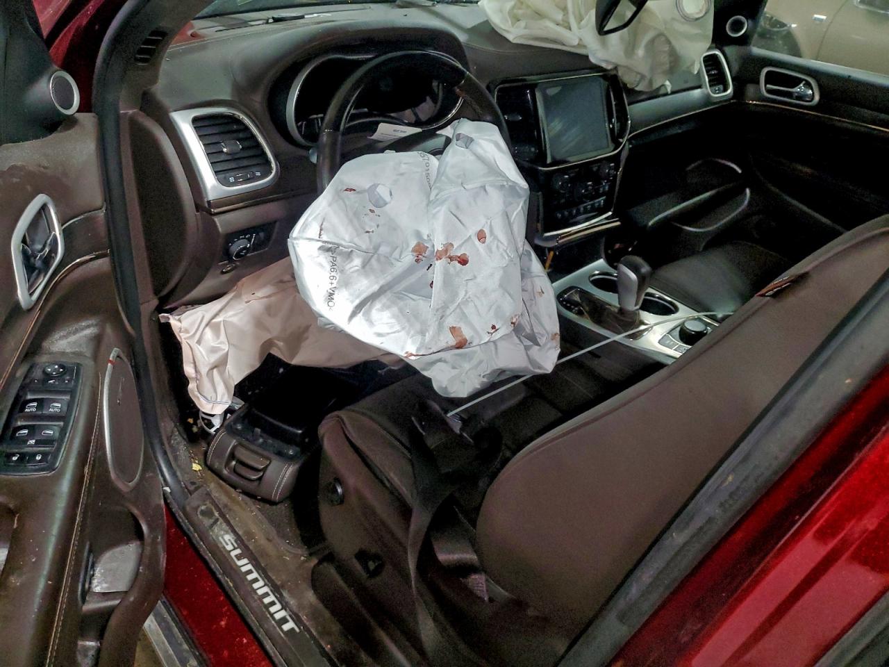 2019 JEEP GRAND CHEROKEE SUMMIT photo 8