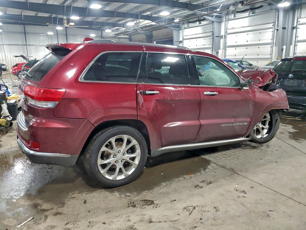 2019 JEEP GRAND CHEROKEE SUMMIT photo 3