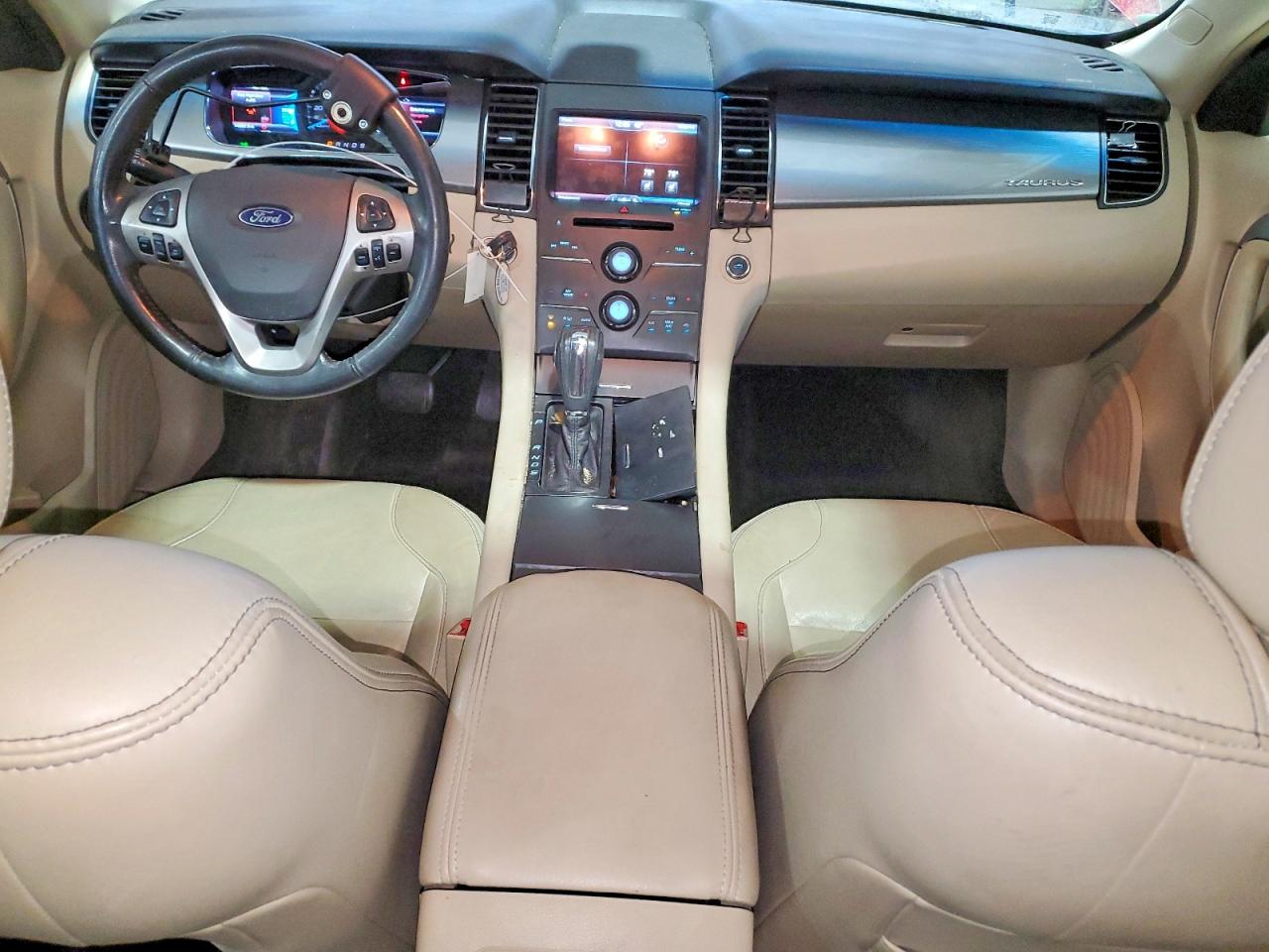 2014 FORD TAURUS SEL photo 8