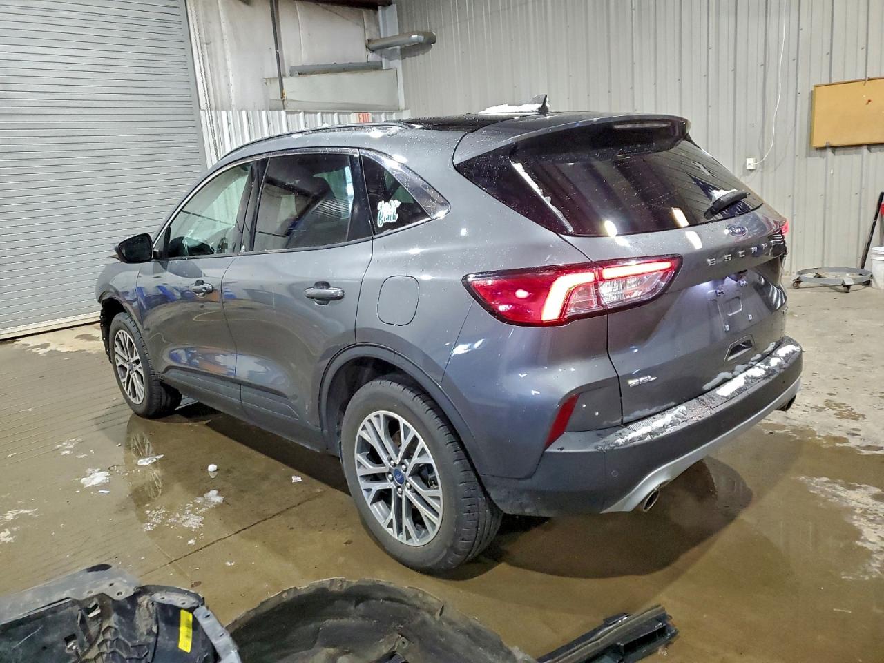 2022 FORD ESCAPE SEL photo 3