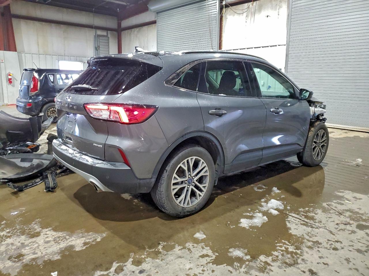 2022 FORD ESCAPE SEL photo 5