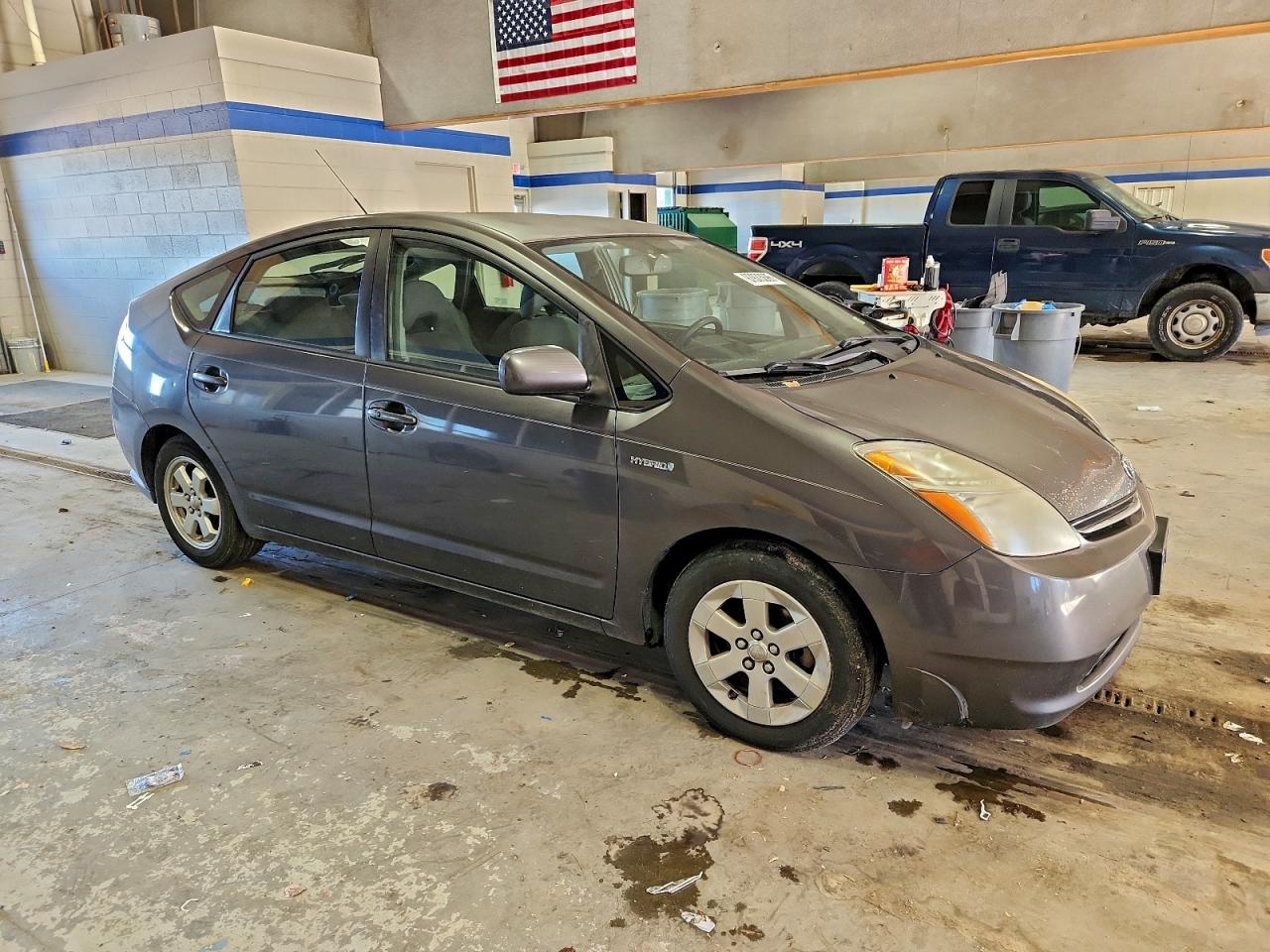 2009 TOYOTA PRIUS photo 4