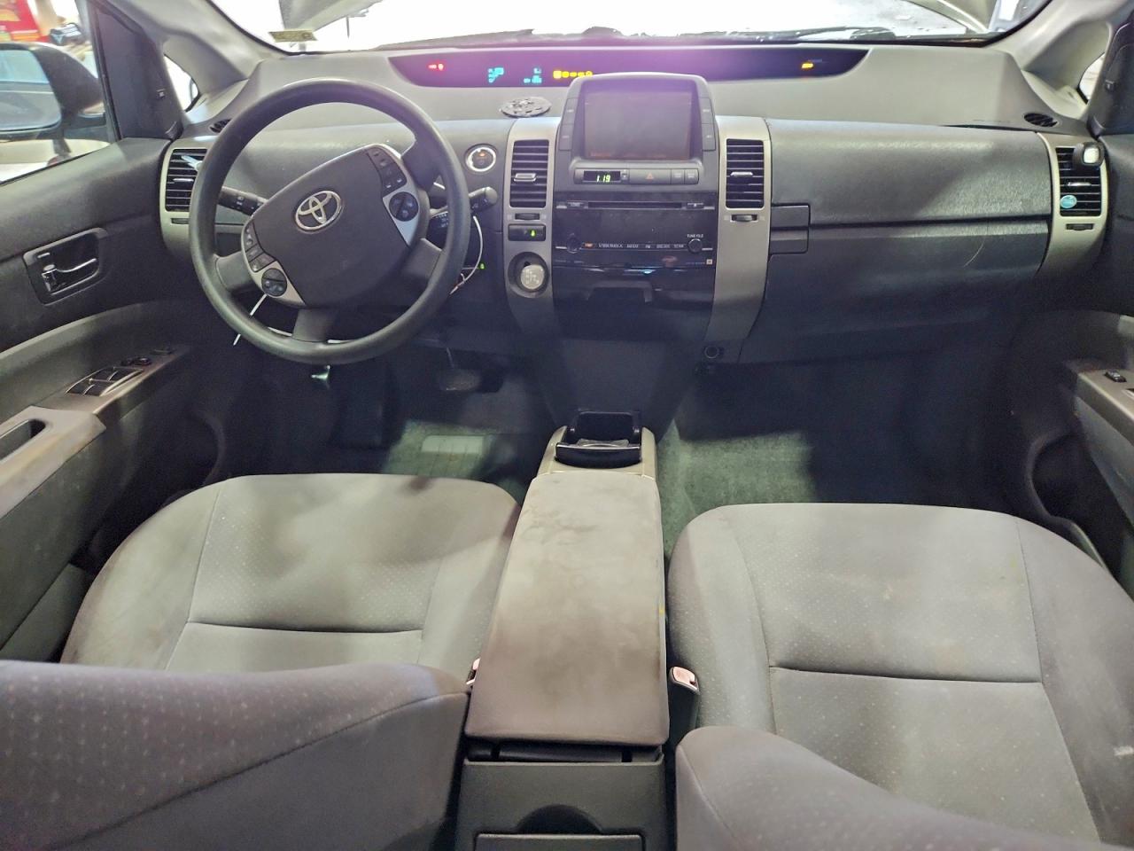 2009 TOYOTA PRIUS photo 8