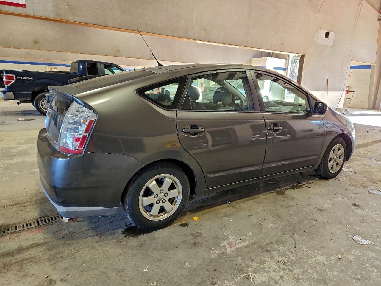 2009 TOYOTA PRIUS photo 3