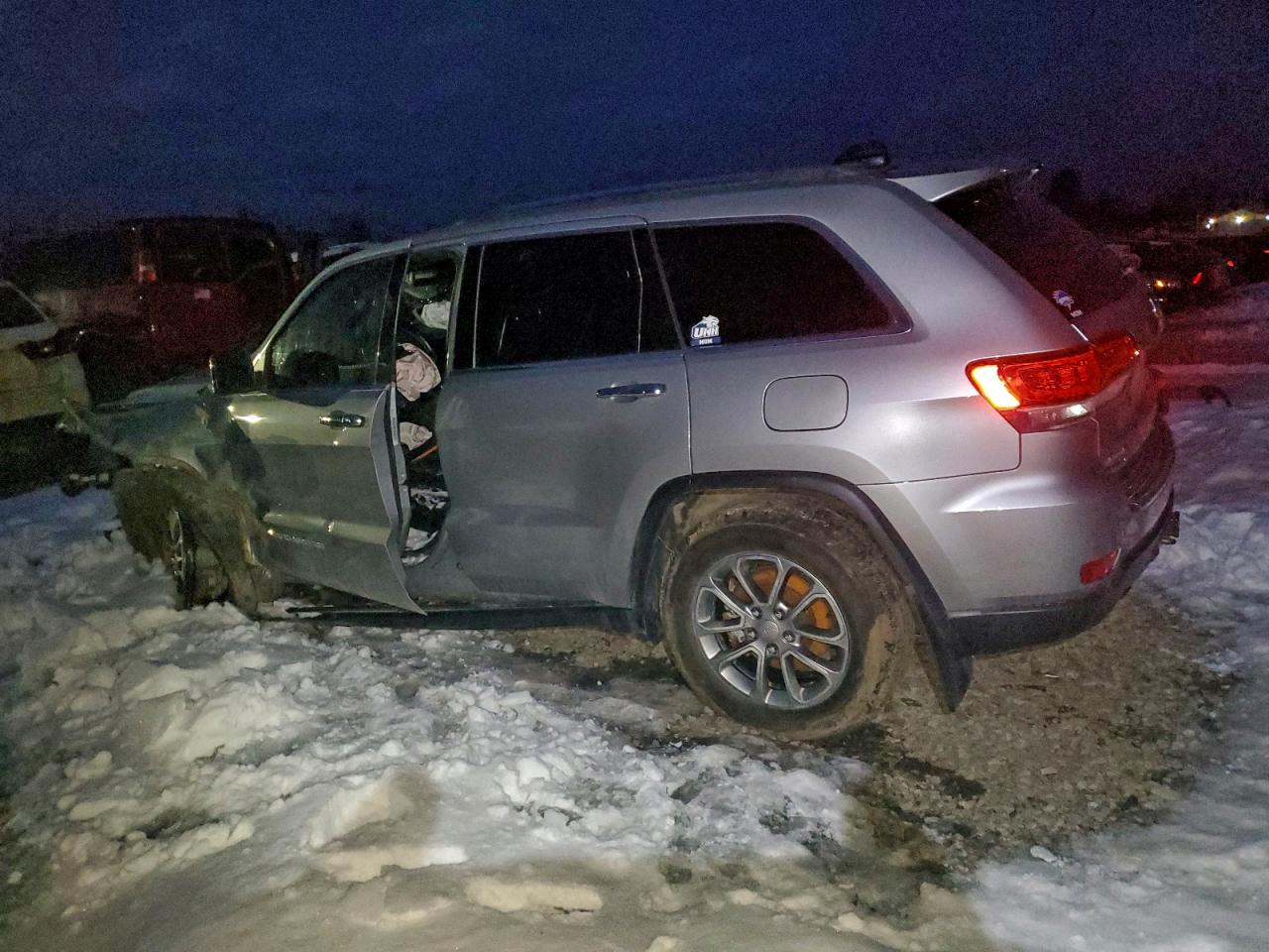 2016 JEEP GRAND CHEROKEE LIMITED photo 2