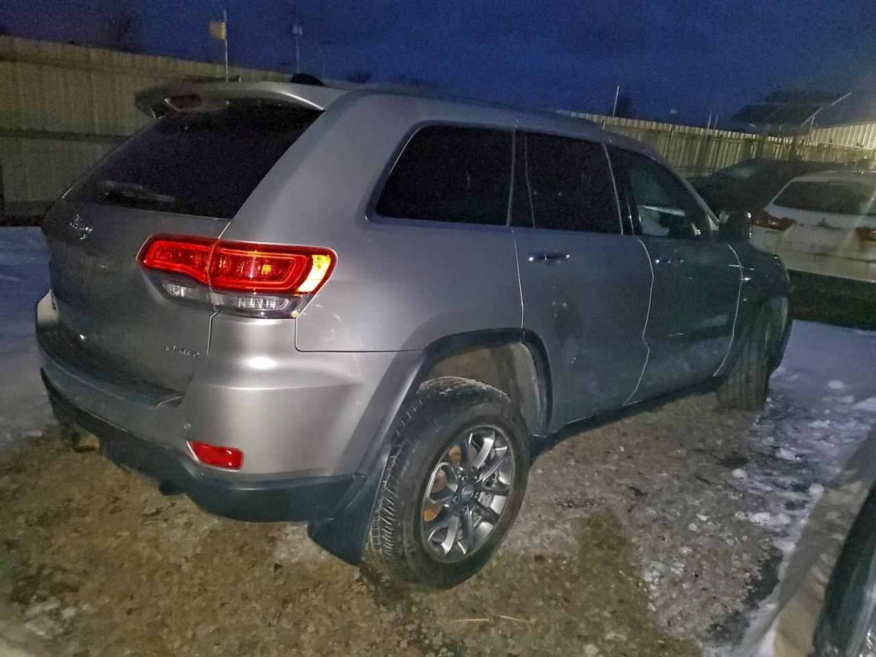 2016 JEEP GRAND CHEROKEE LIMITED photo 3