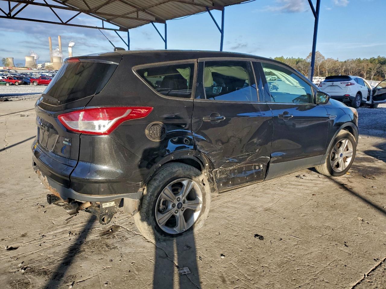 2015 FORD ESCAPE SE photo 3