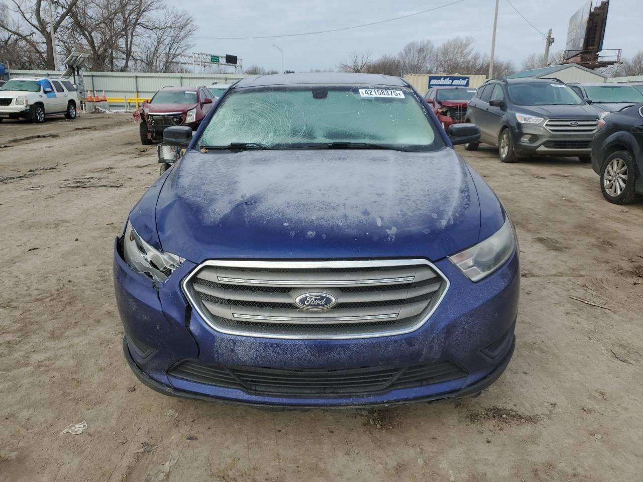 2014 FORD TAURUS SE photo 5