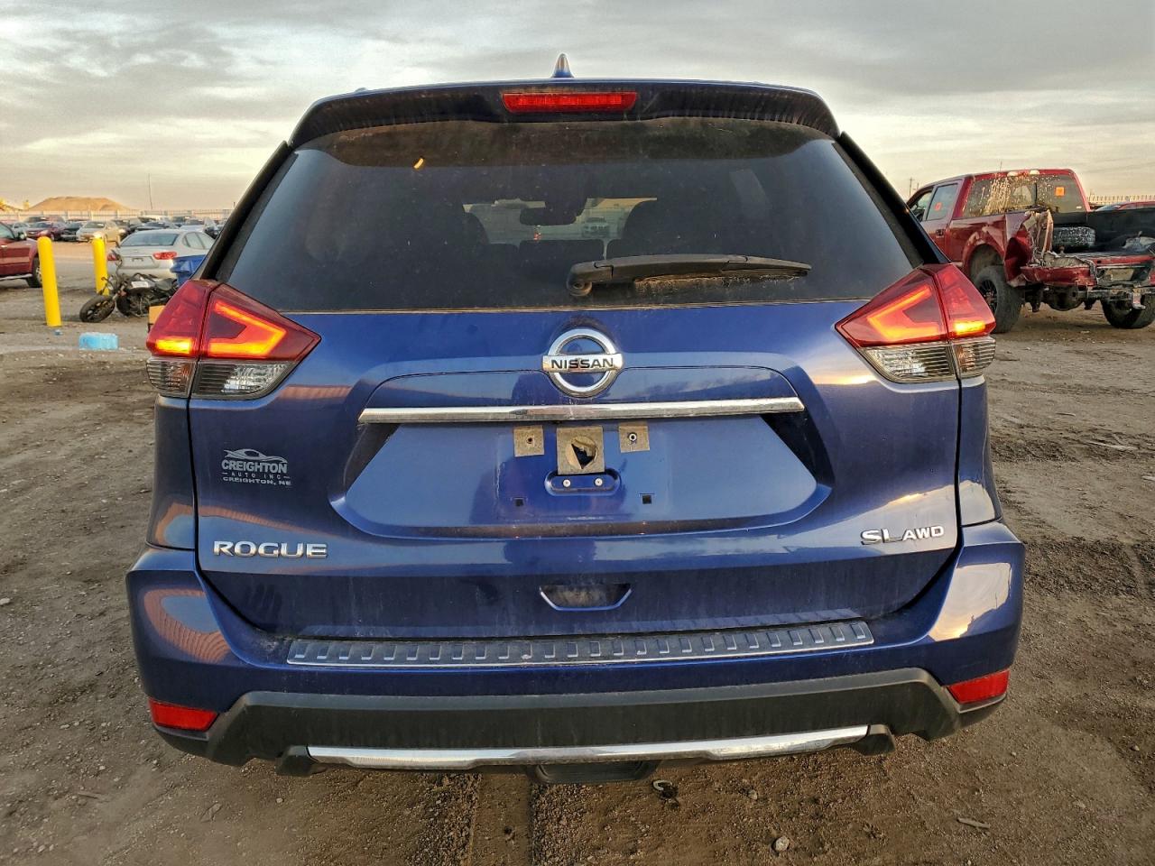 2017 NISSAN ROGUE S photo 6
